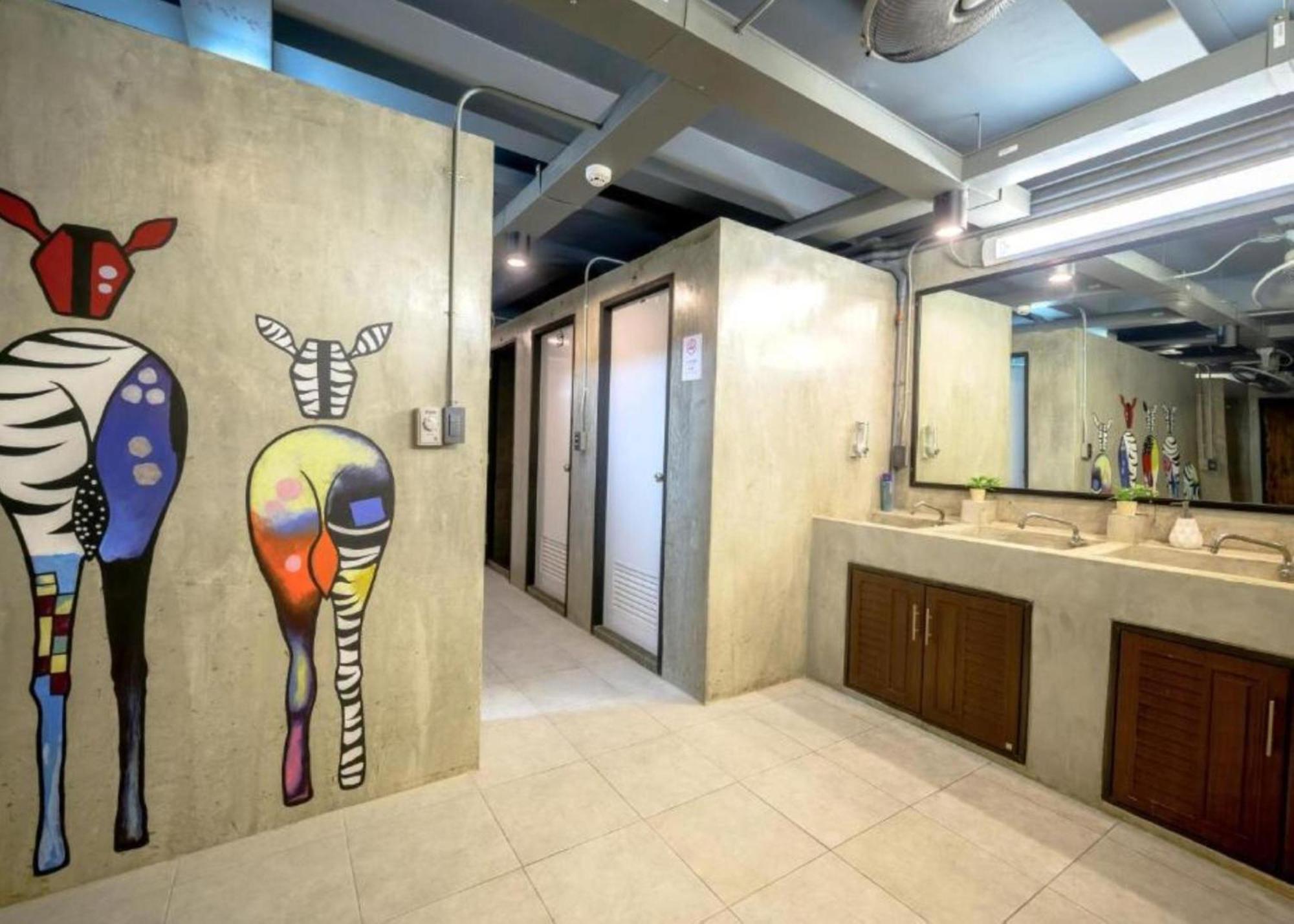 Episode 11 Hostel Sukhumvit กรุงเทพมหานคร ภายนอก รูปภาพ