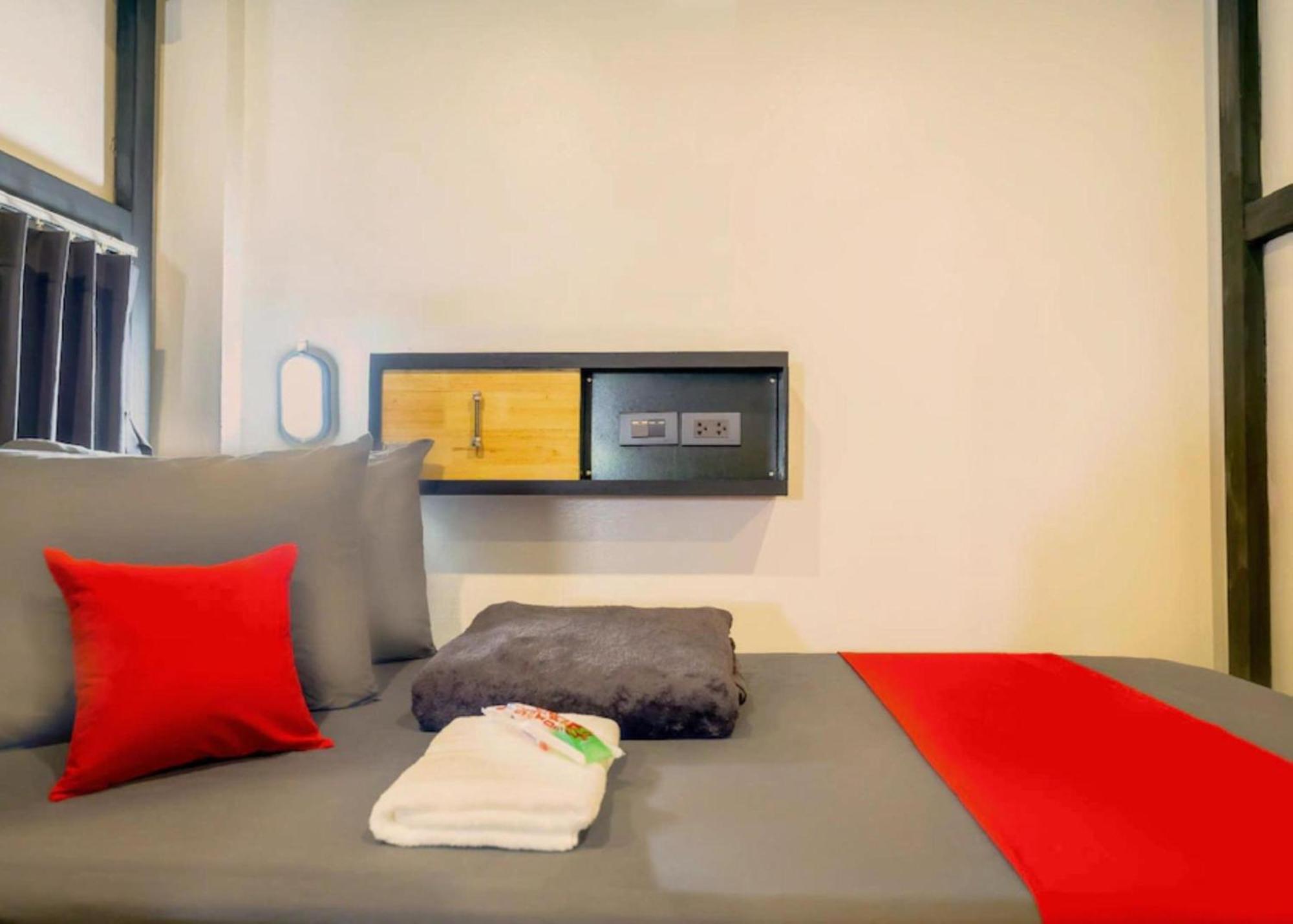 Episode 11 Hostel Sukhumvit กรุงเทพมหานคร ภายนอก รูปภาพ