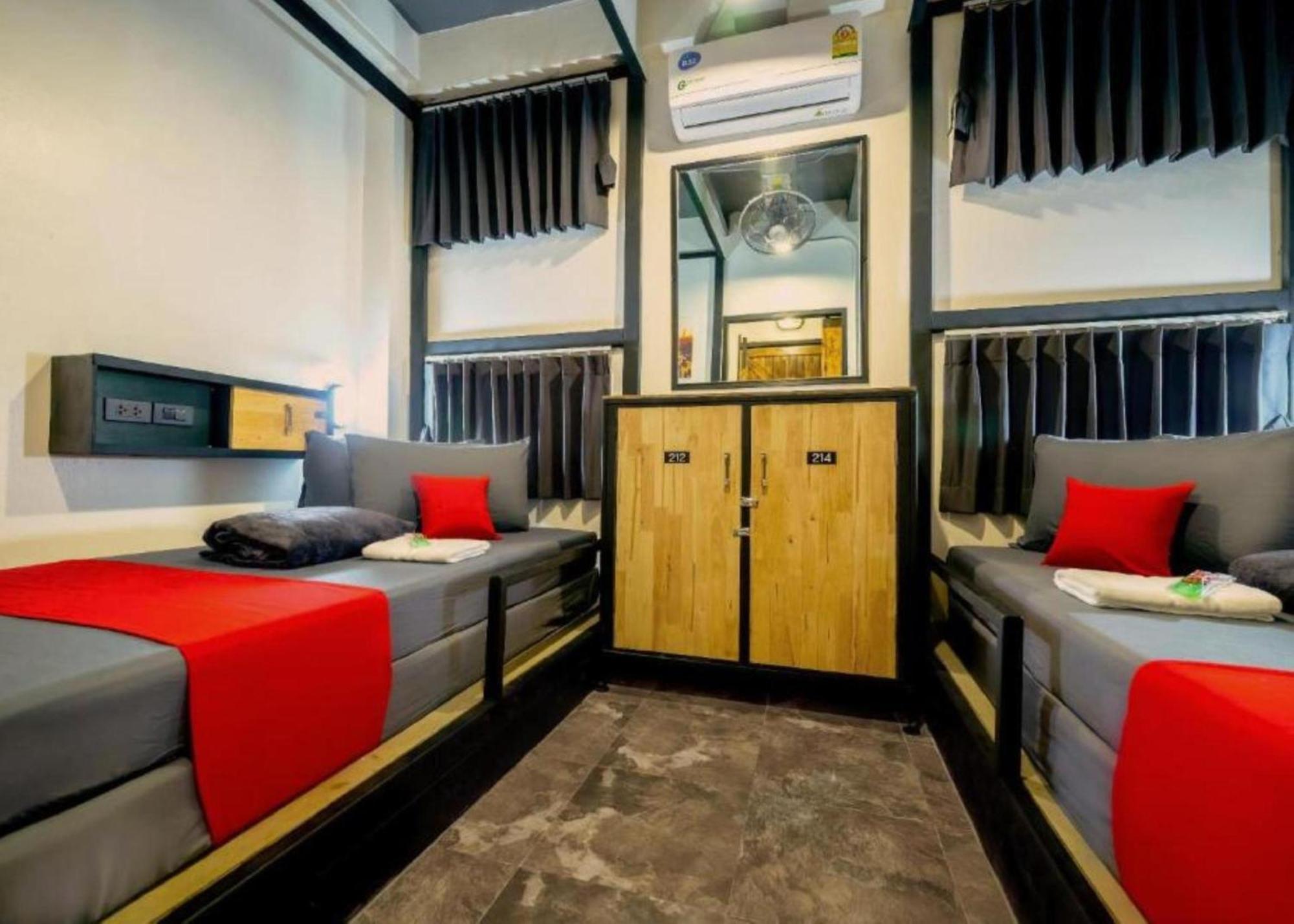 Episode 11 Hostel Sukhumvit กรุงเทพมหานคร ภายนอก รูปภาพ