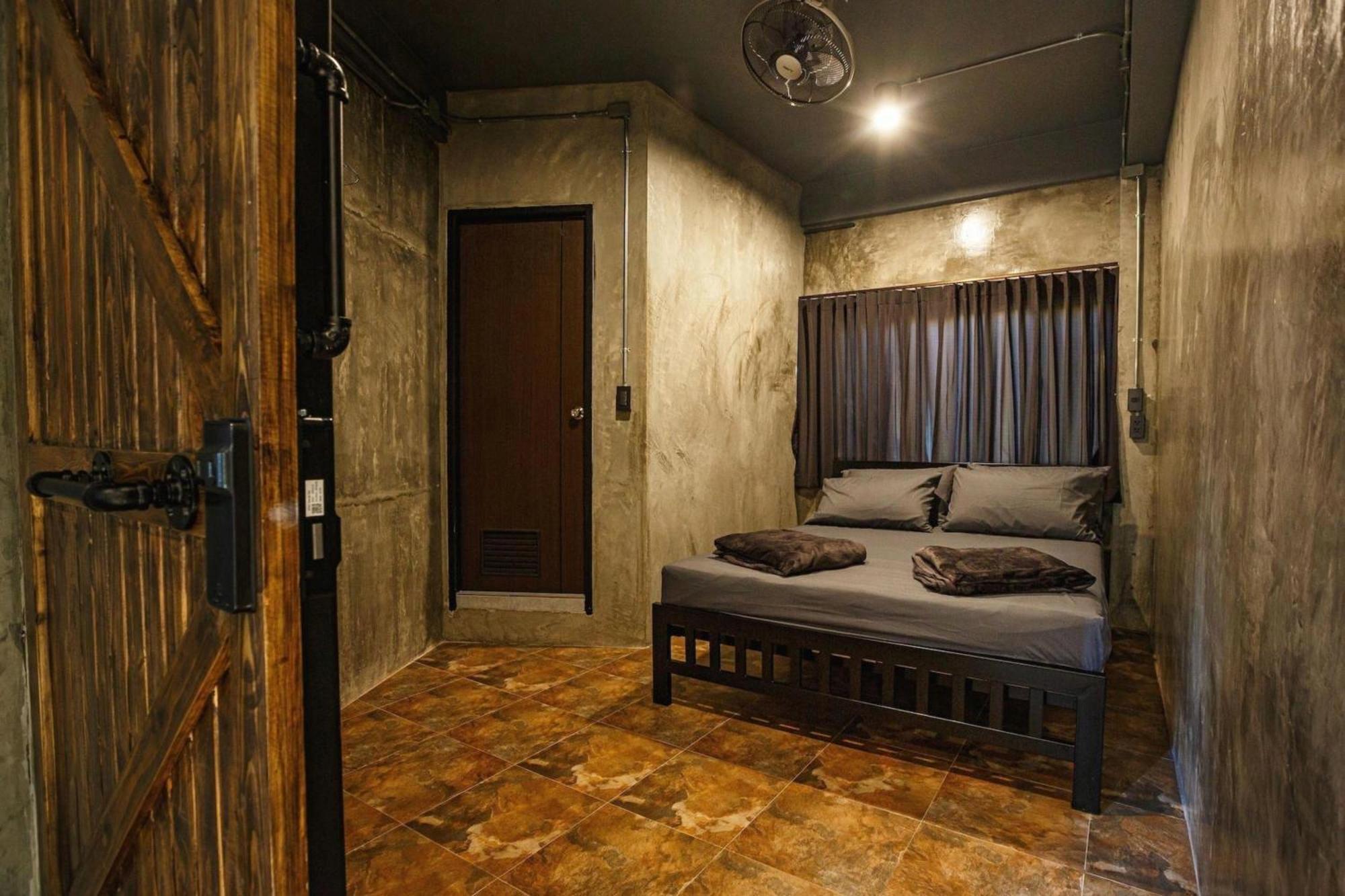 Episode 11 Hostel Sukhumvit กรุงเทพมหานคร ภายนอก รูปภาพ