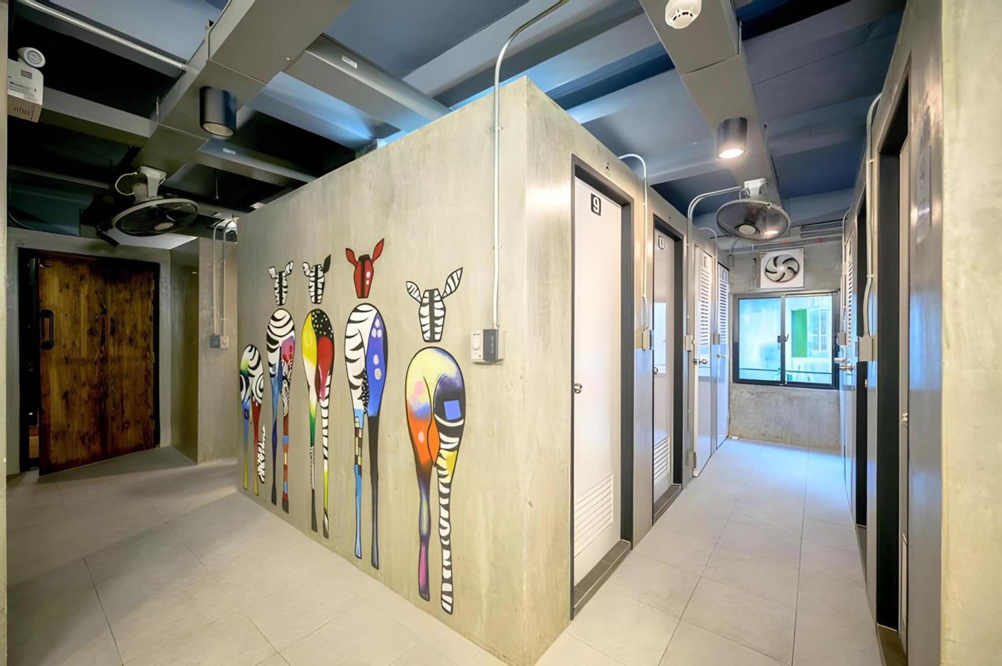 Episode 11 Hostel Sukhumvit กรุงเทพมหานคร ภายนอก รูปภาพ