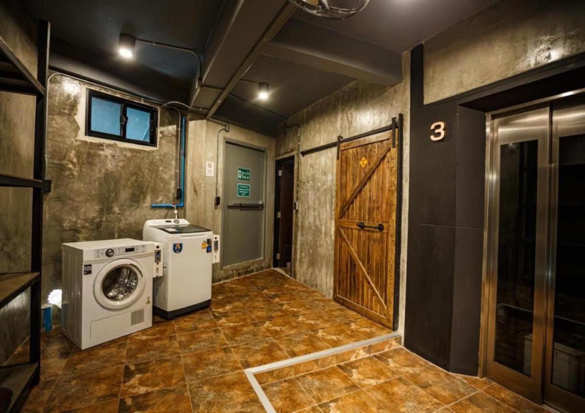 Episode 11 Hostel Sukhumvit กรุงเทพมหานคร ภายนอก รูปภาพ